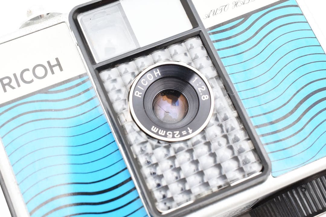 #187 ★良品★ Ricoh E2 オートハーフ　希少色　ラインブルー