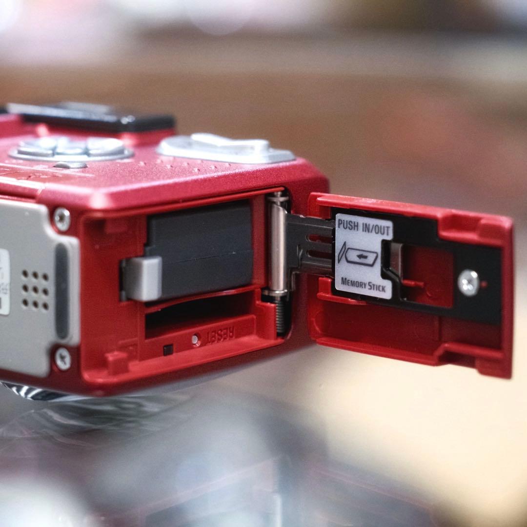 美品 動作品 平成レトロ SONY Cyber−Shot DSC-P8 Y2K