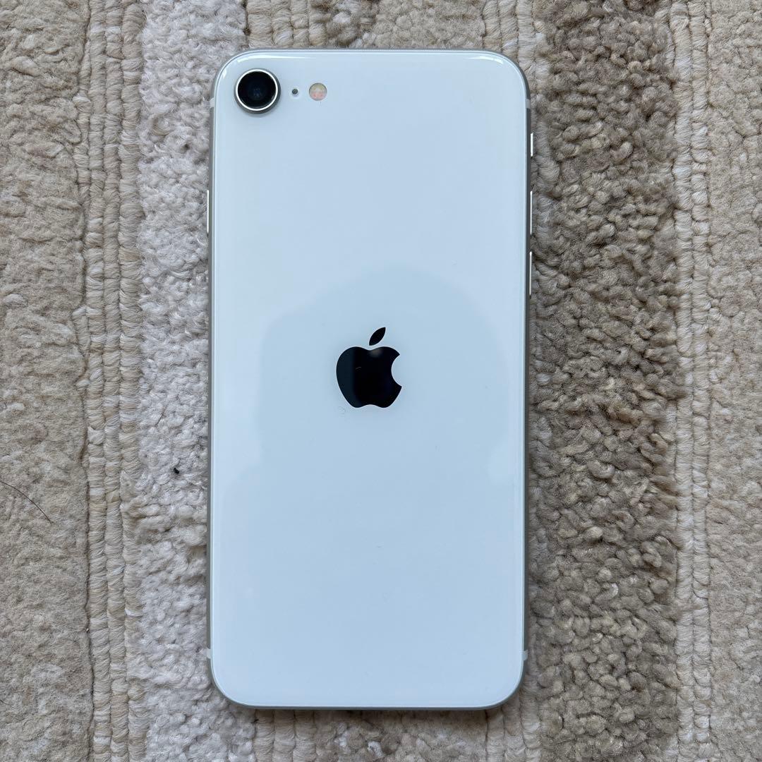 Apple iPhone SE 第2世代 ホワイト 本体