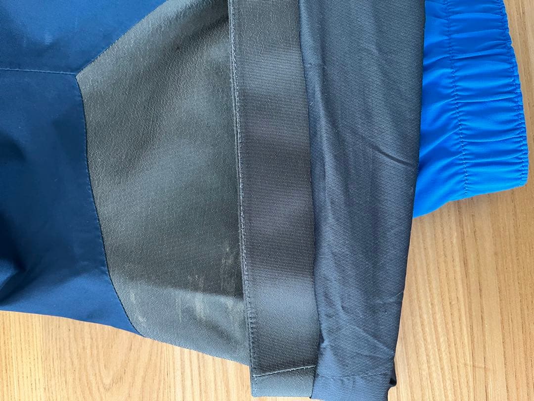 ノローナLofoten Goretex insulated Mサイズ