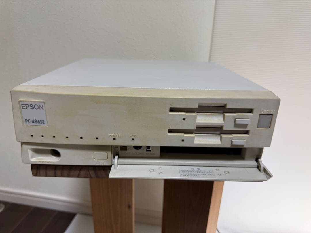 EPSON PC-486SE（2）本体のみ通電OKジャンク品