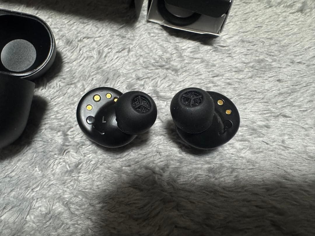 Technics EAH-AZ100 ブラック　専用レザーケース付き