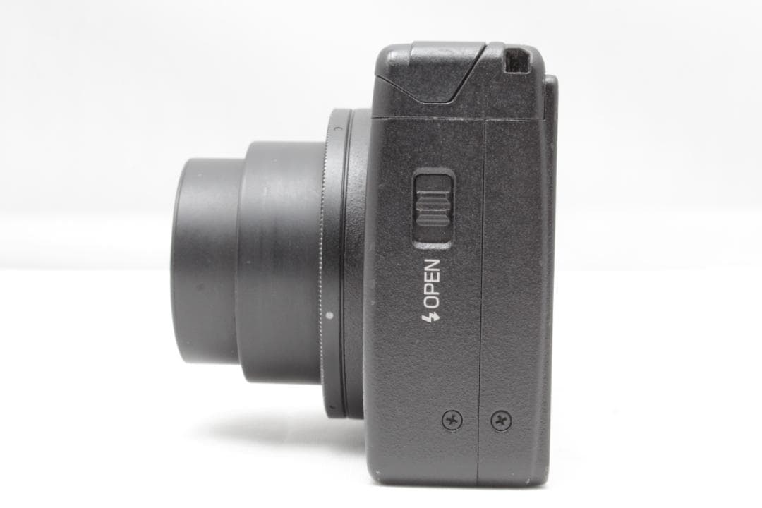 ノブ！RICOH GR DIGITAL III　デジカメ