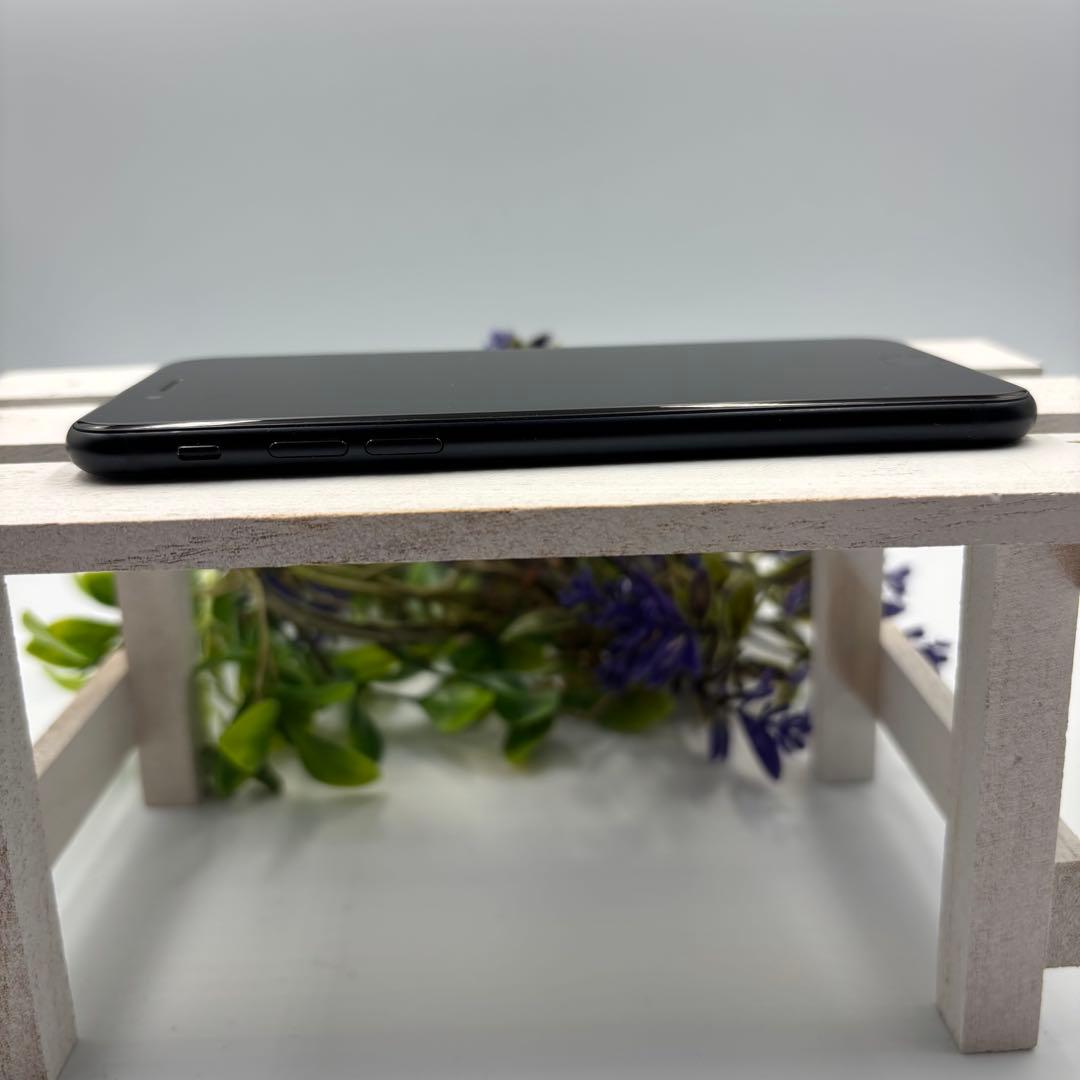 【美品】iPhone SE第3世代 64GB ミッドナイト 340