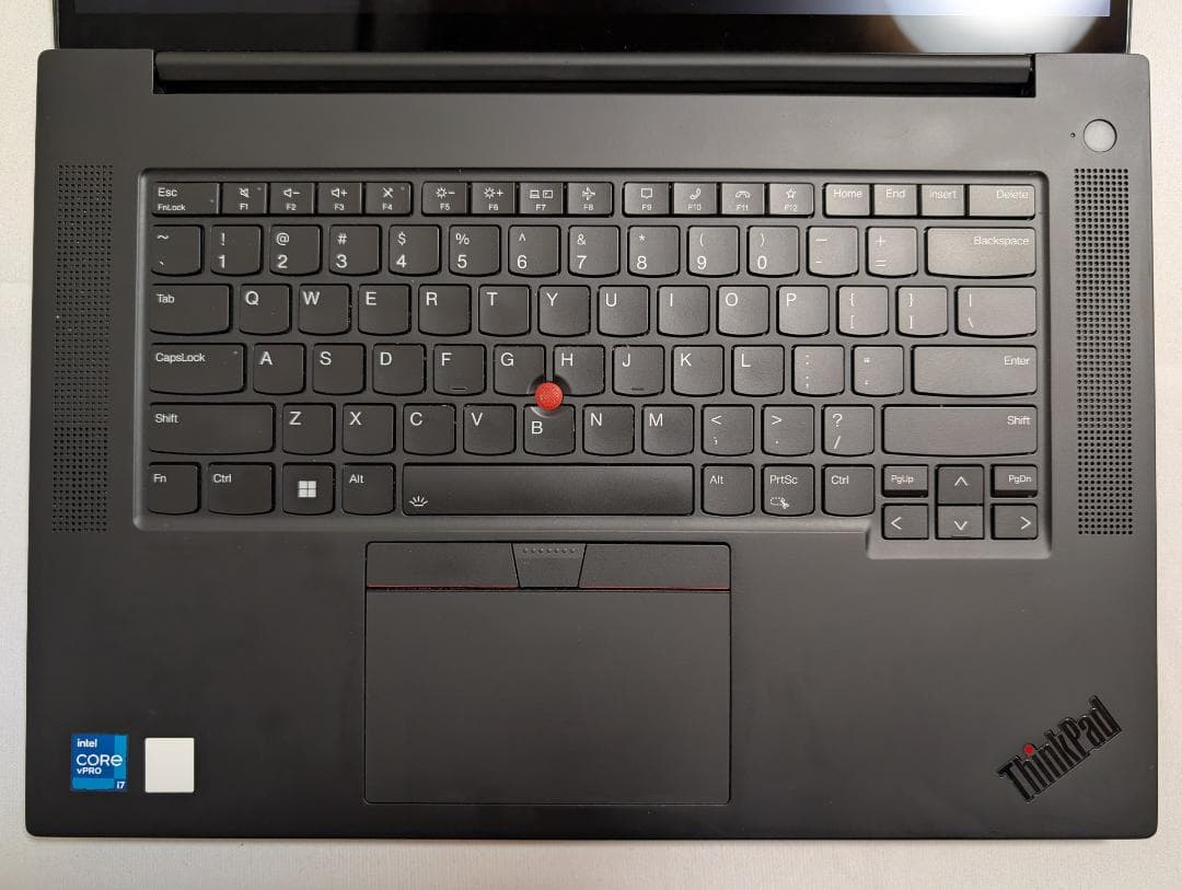 ThinkPad P1 Gen4 i7/32G/1TB/16型/4Kタッチ/US