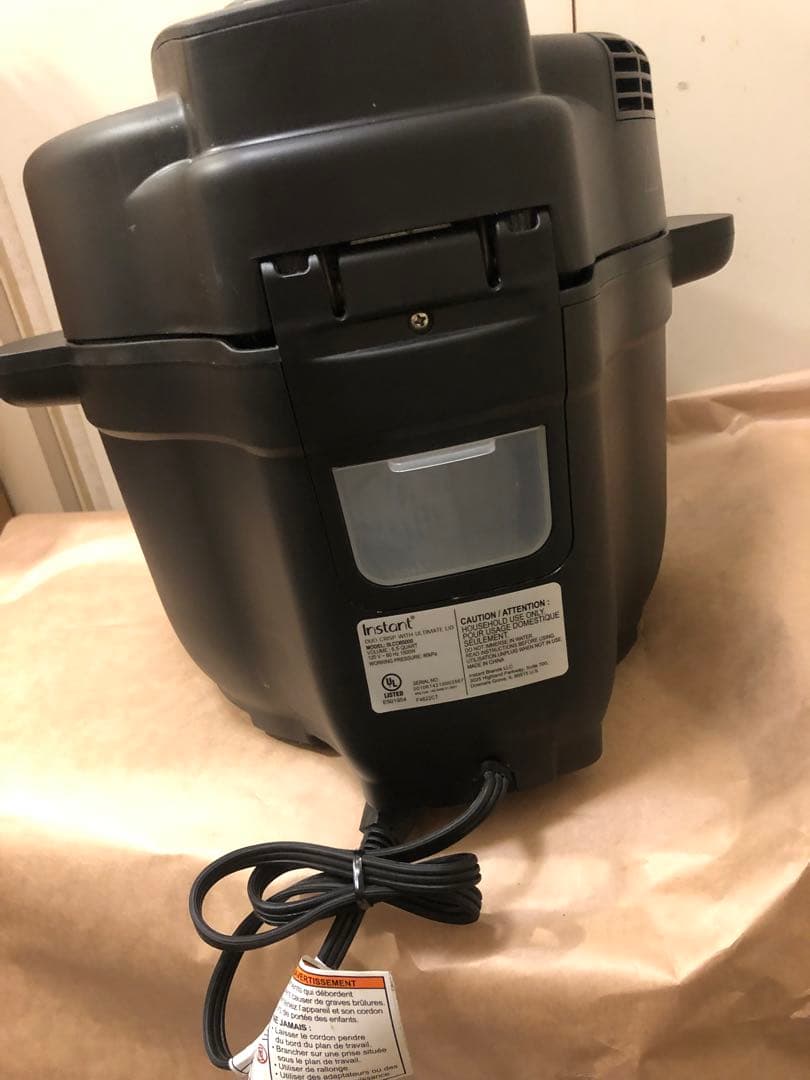 Instant Pot インスタント ポット　SLCO65000 電気圧力鍋