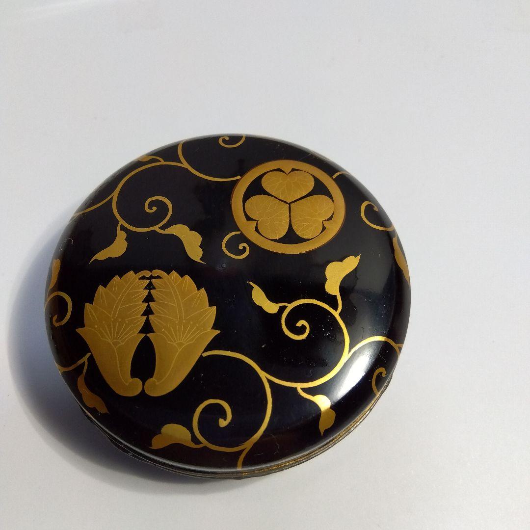 京都　蒔絵　香合　共箱　漆器　天然木　内金泊　合わせ銀輪造り