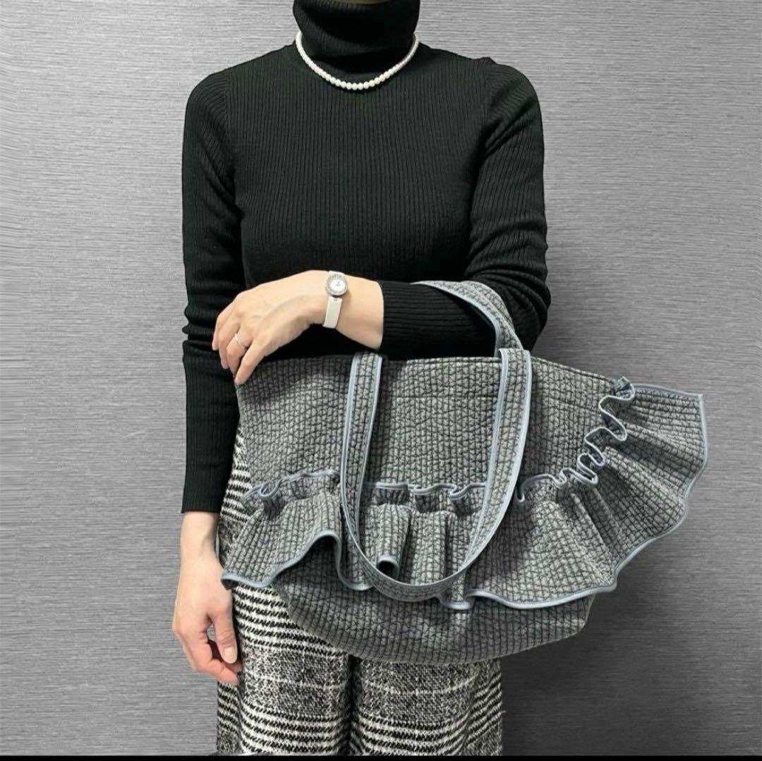 新作♡ヌビバッグ　フリルギャザー　ダークグレー×ブラック　パール　底板マグネット