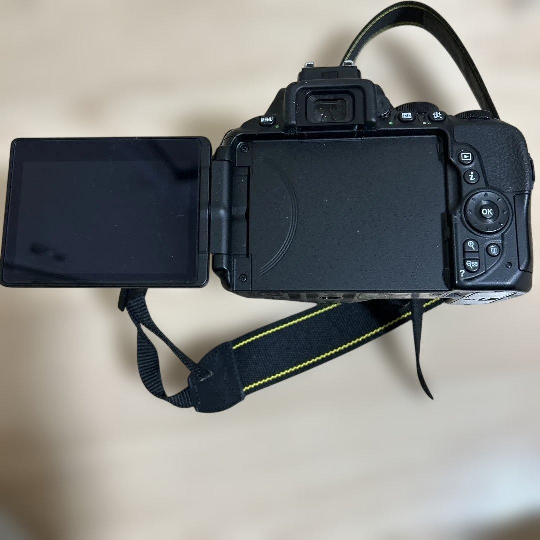 Nikon D5600 ダブルズームキット NIKKOR