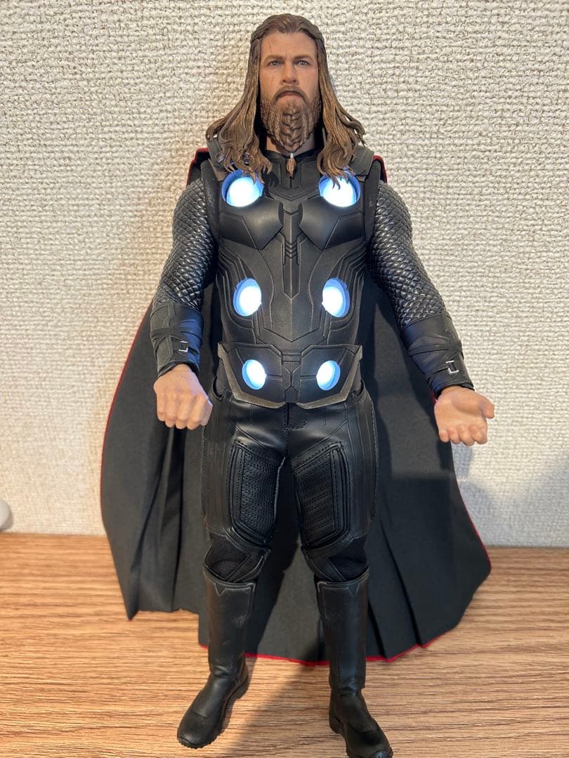 ホットトイズ アベンジャーズ　御三家　美品　三体セット売り