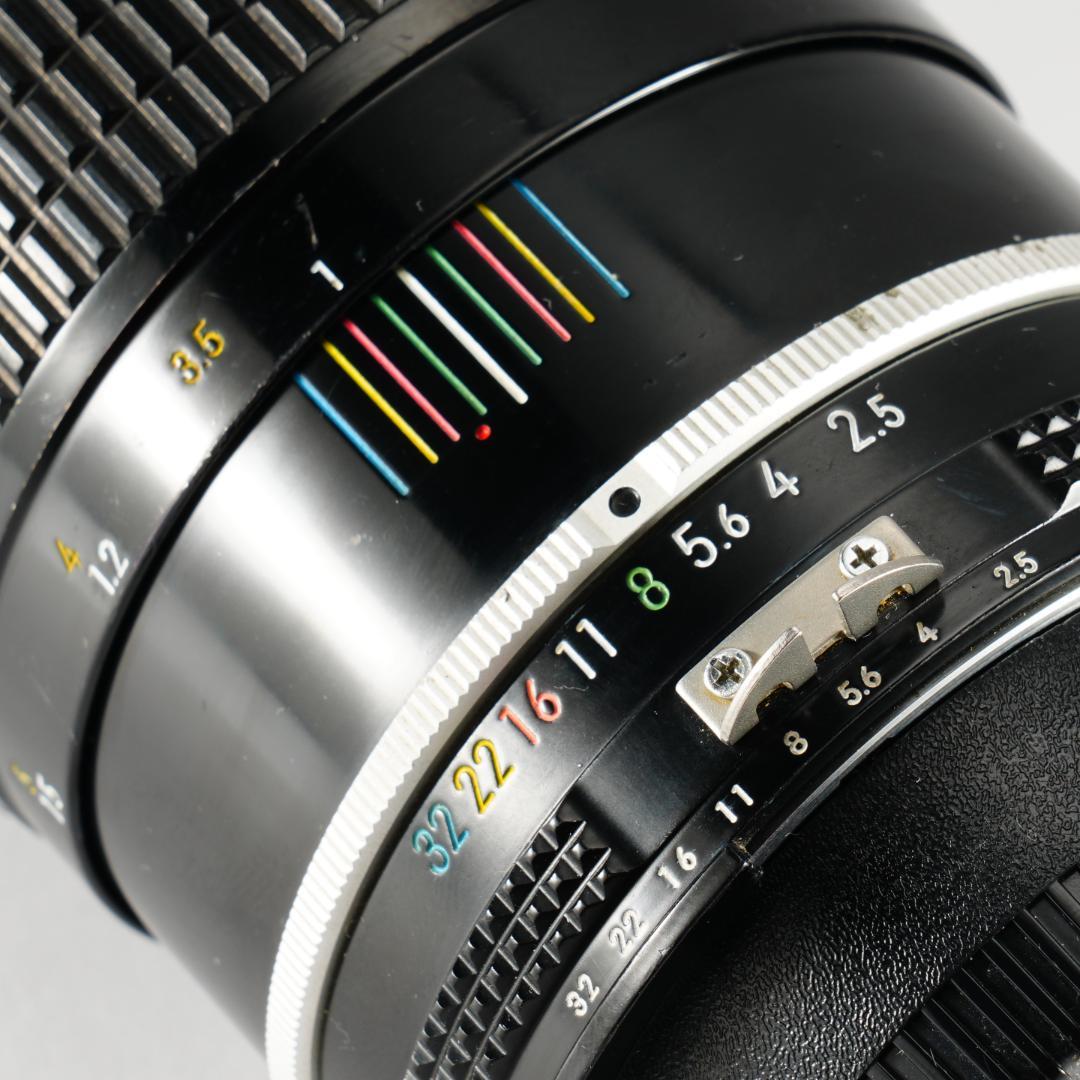 自然な光をそのまま Nikon Ai Nikkor 105mm F2.5