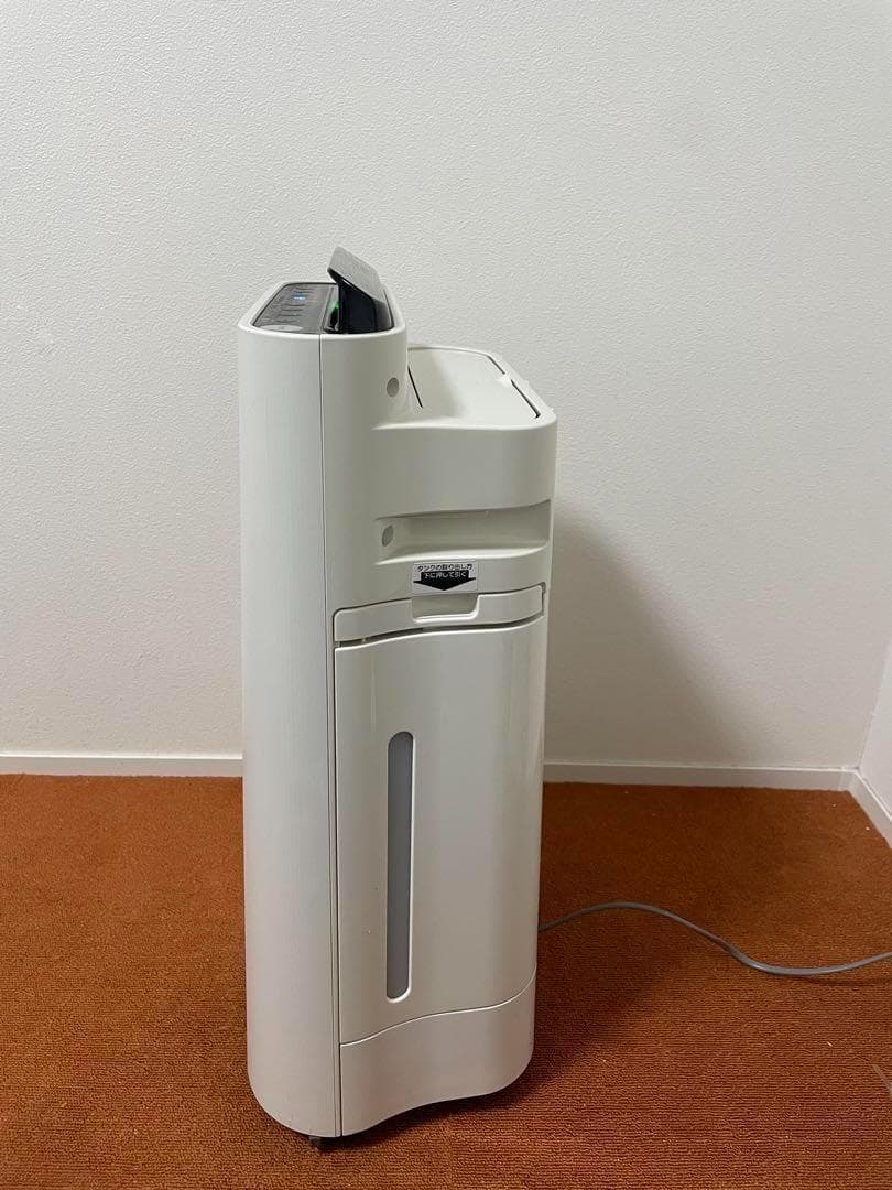 シャープ プラズマクラスター 加湿空気清浄機　KC-G50-W