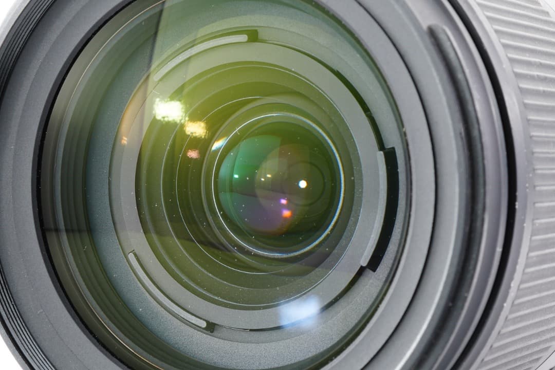 【美品】TAMRON 18-300mm 高倍率ズーム 手振れ補正 ソニーE