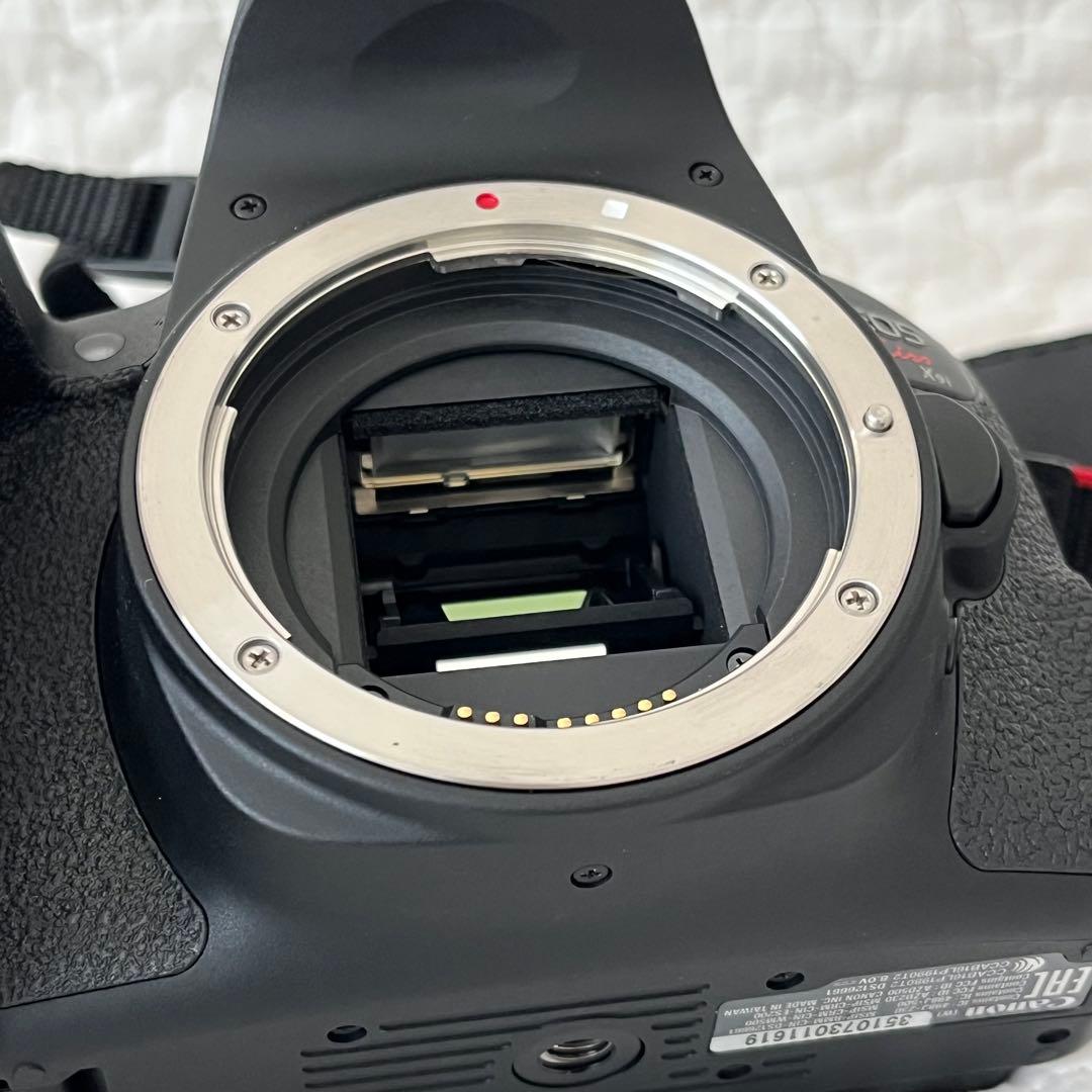 Canon EOS Kiss X9i 本体