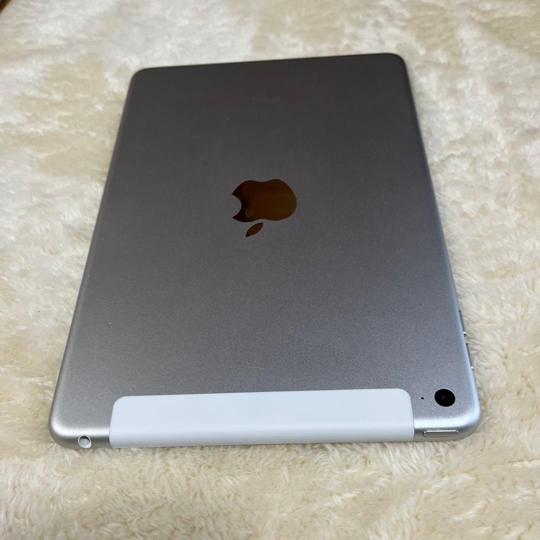 iPad mini4 64GB Wi-Fi + Cellular シルバー