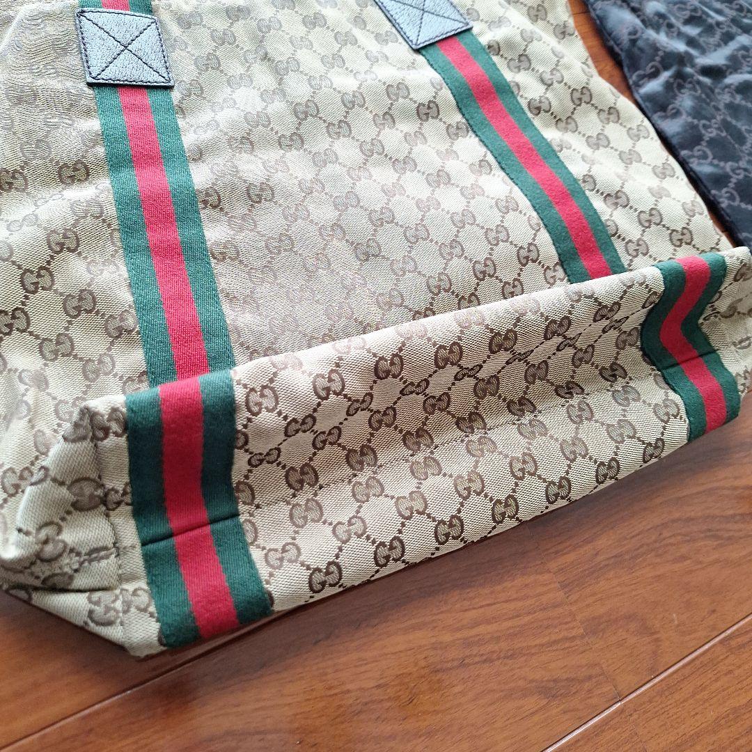 Gucci GGパターン トートバッグ 収納袋付き