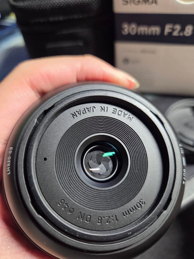 SIGMA 30mm F2.8 DN レンズ　(SONY Eマウント