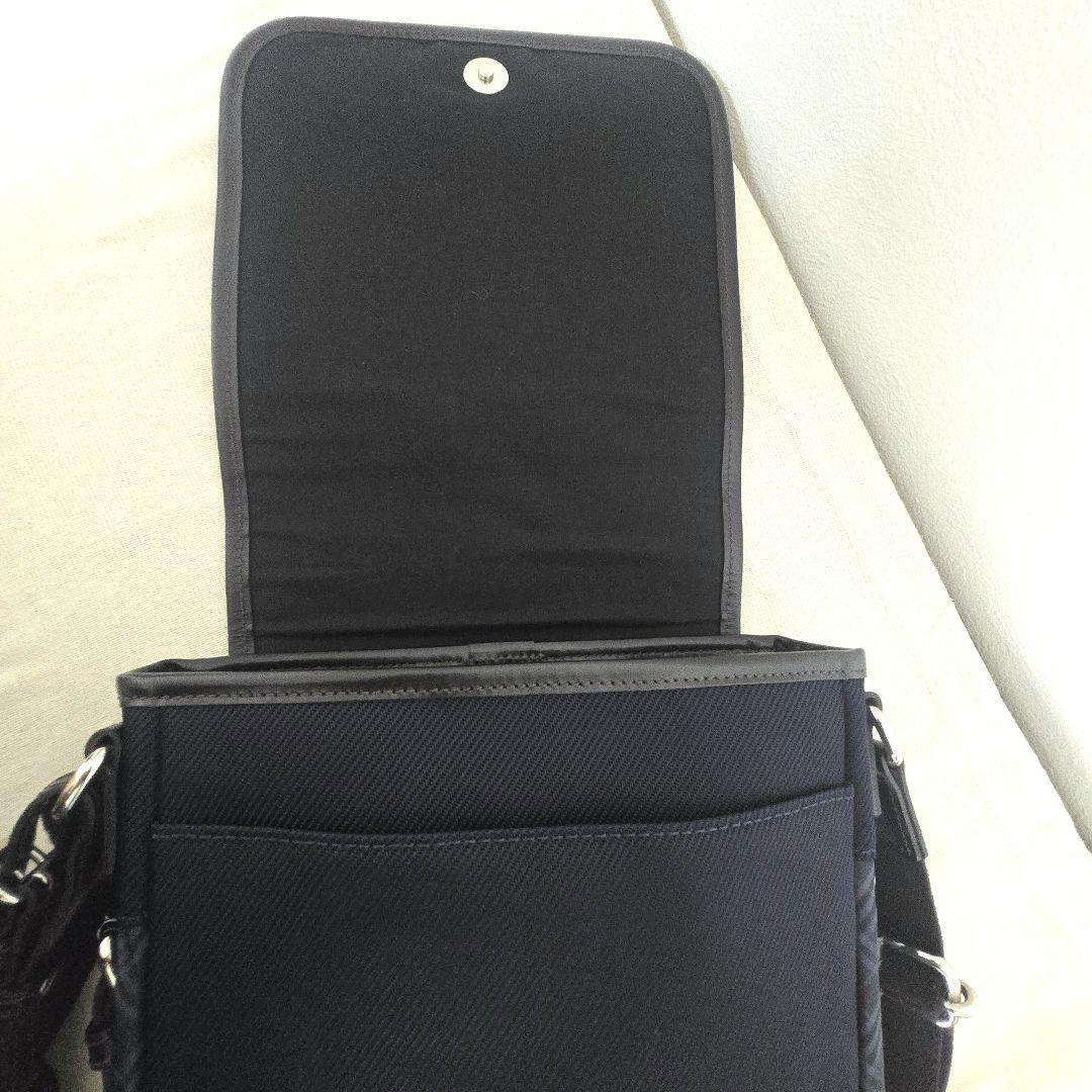 【新品タグ付き・極美品】BLACK LABELショルダーバッグ　ブラックレーベル