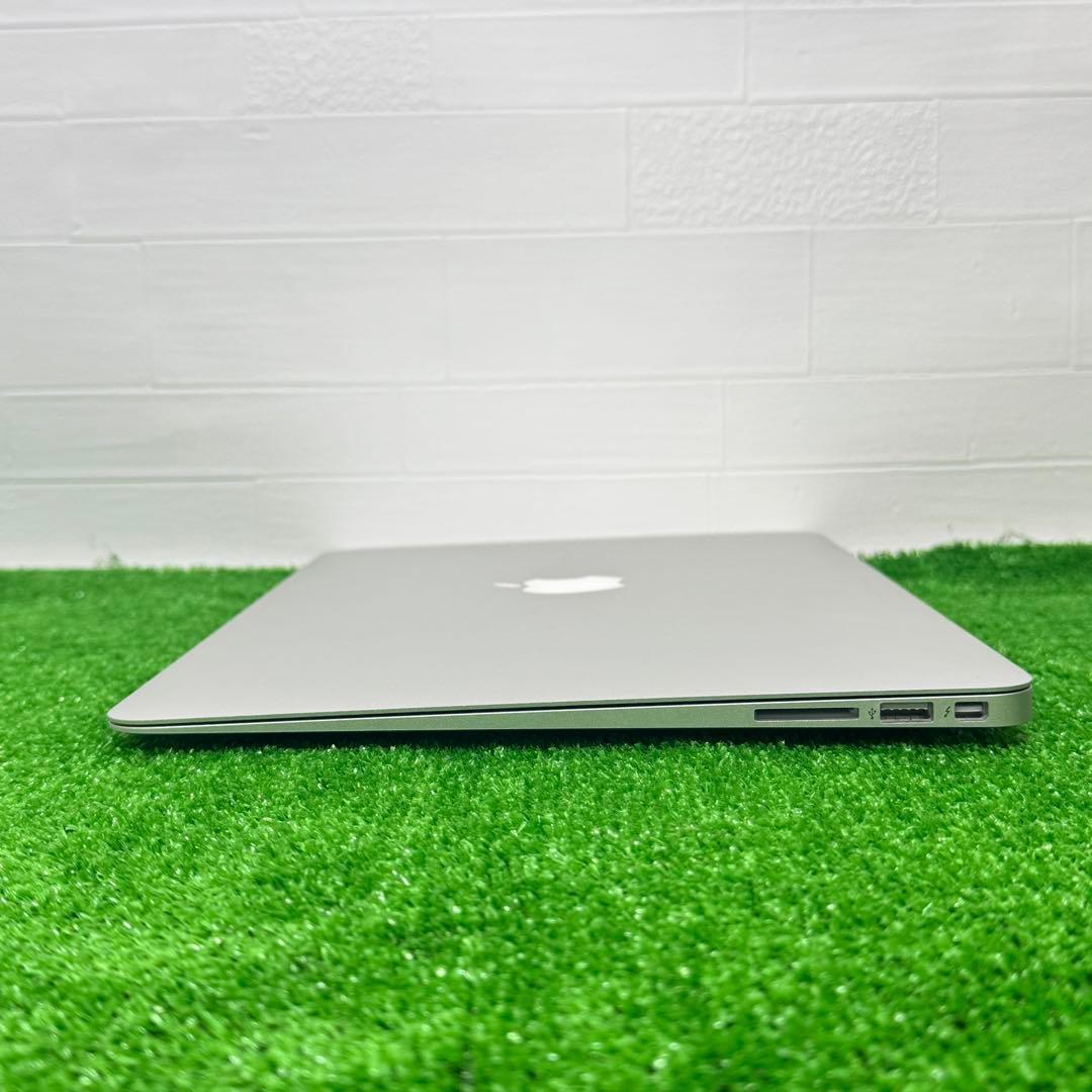 【美品】MacBook Air i5 メモリ8GB SSD128GB ノートPC