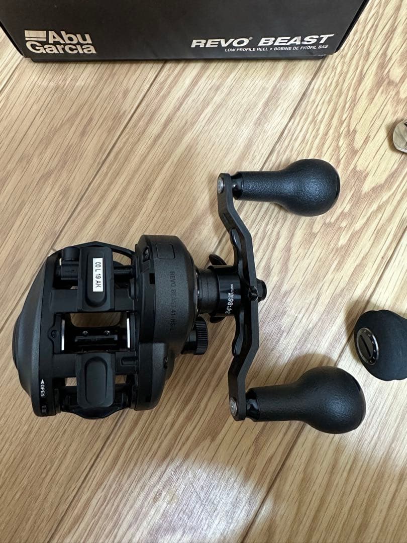アブガルシア　レボビースト Abu G arcia Revo BEAST