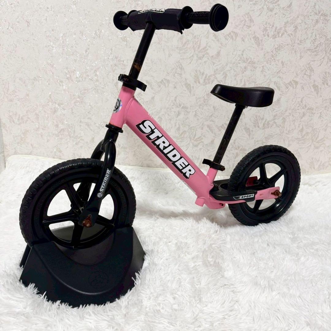 【美品】STRIDER ストライダー12インチ スポーツモデル　ピンク