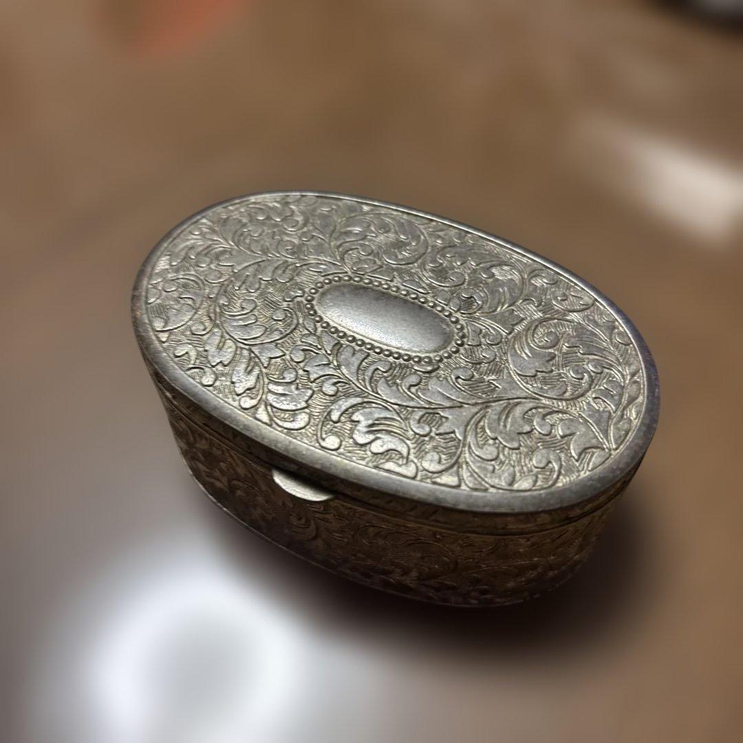 イギリス　シルバープレート　ジュエリーボックス　ヴィンテージ