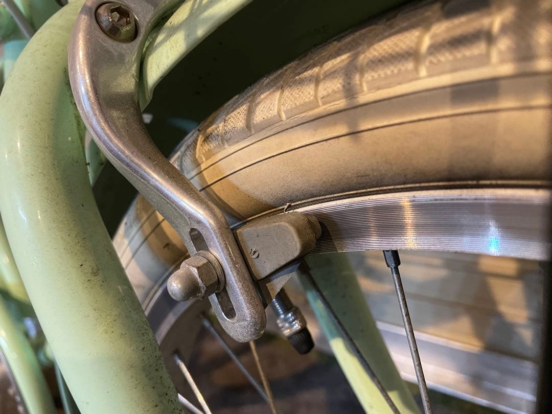 【引き渡し限定】ミントグリーン 22インチ ビーチクルーザー 前カゴ付き