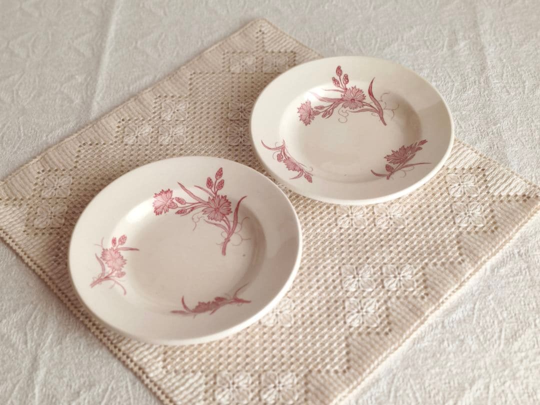 【mkuさま】vintage plate ❀ 矢車菊の 小さめ プレート