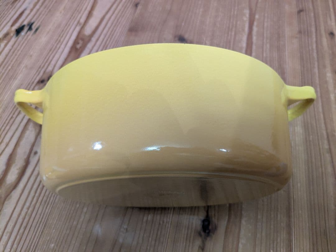 Le Creuset イエロー 両手鍋　25cm