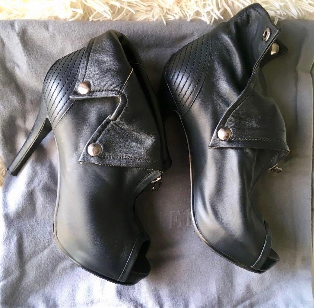 Alexander McQueen■本革ブーツ ライダースジップブーティー■黒