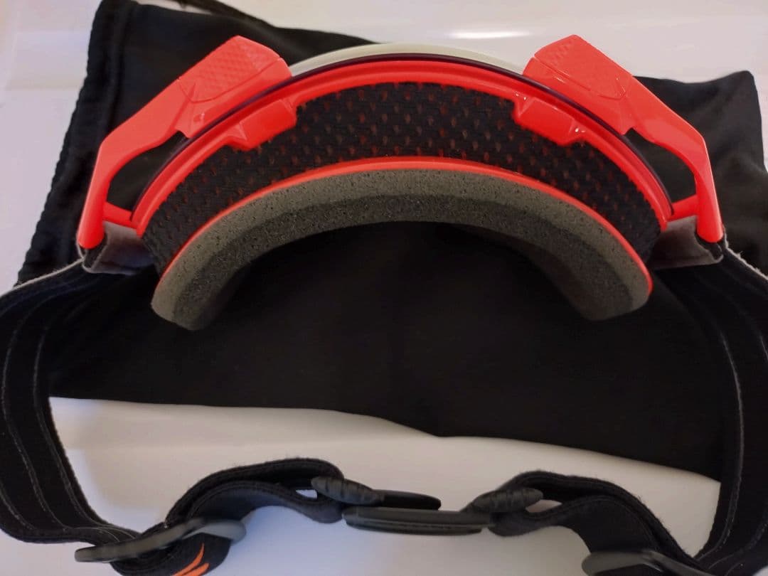 SWANS C2N スノーゴーグル 調光レンズ