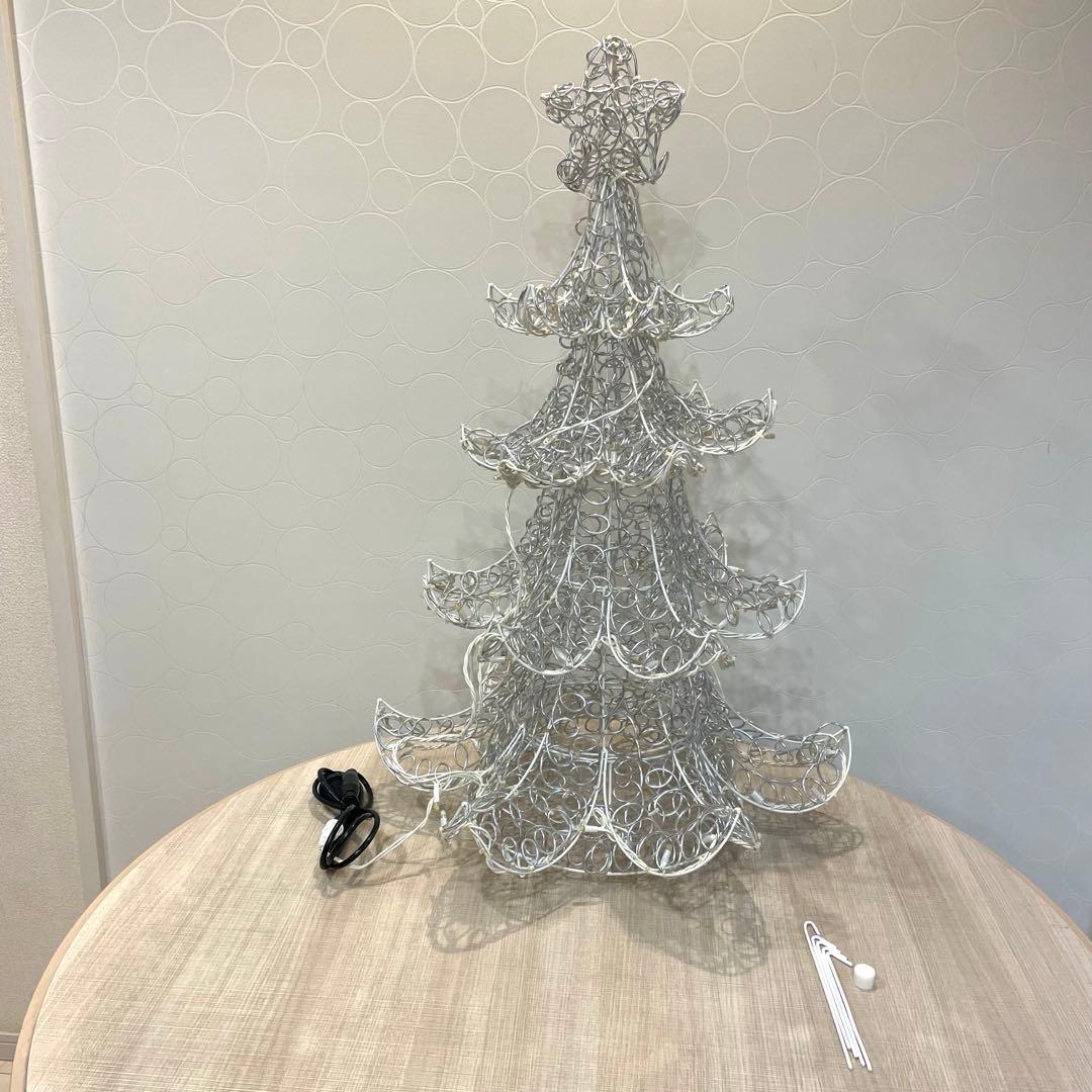 ワイヤークリスマスツリー LEDライト付電飾付き イルミネーション 屋外兼用