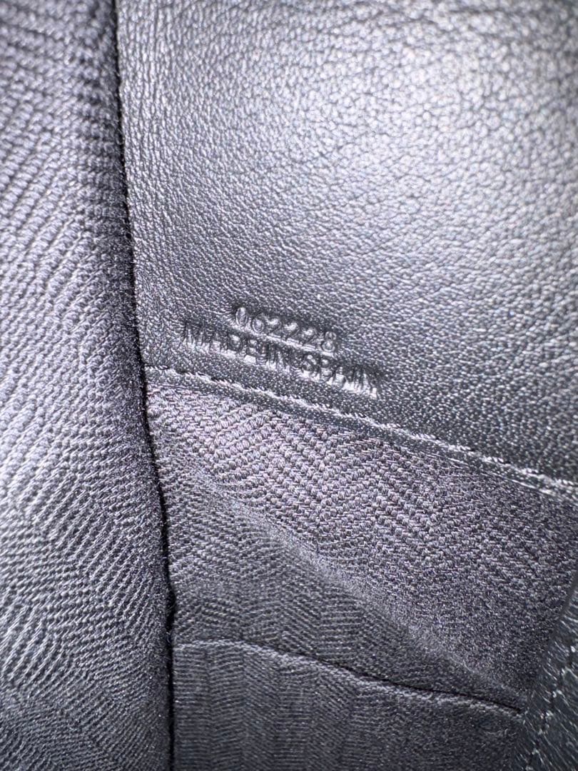 LOEWE ハンモックバッグ スモール（クラシックカーフ）ブラック