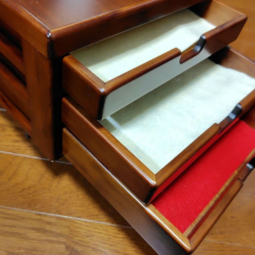 豊岡クラフト A4ドロワーズ3 (美品/レッド加工) 素敵な書類収納、机上整理棚