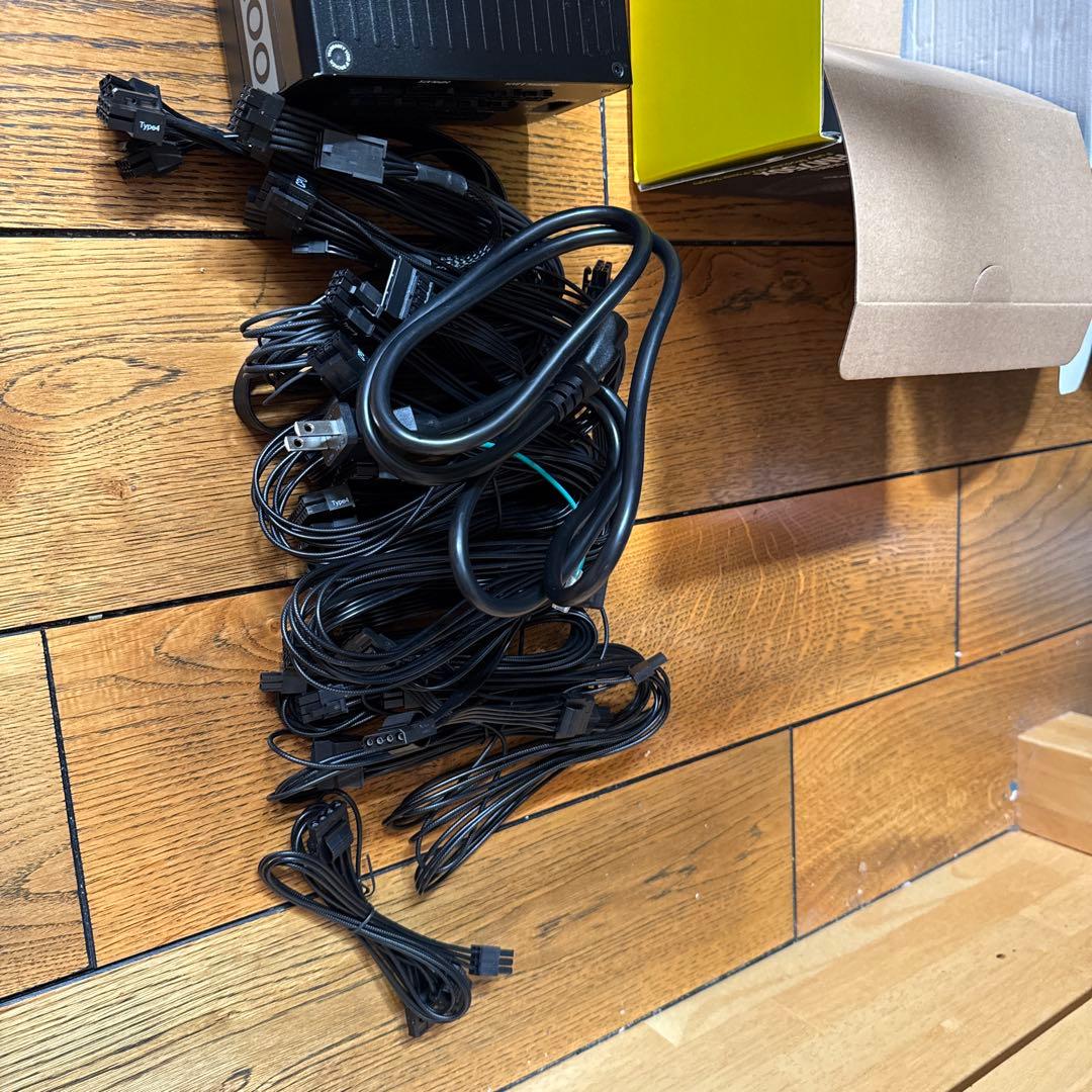 し*あ様 Corsair HX1200 1200W 電源ユニット