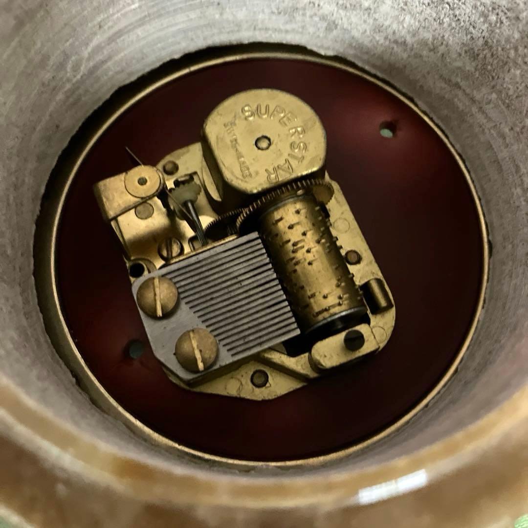 イタリア製オルゴール付き大理石シガレットケース葉巻入れ（曲は「白鳥の湖」）