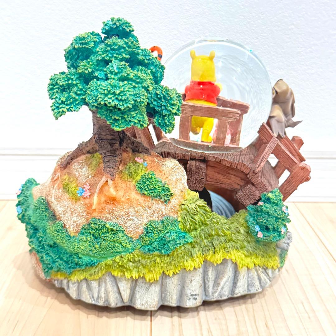 【希少】 くまのプーさん　スノードーム付きオルゴール　Disney PIXAR