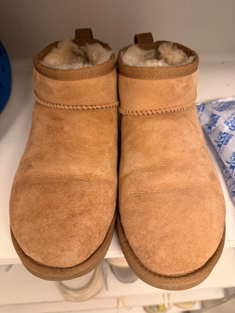 お*い様 UGG ムートンブーツ Chestnut クラシック　ウルトラミニ