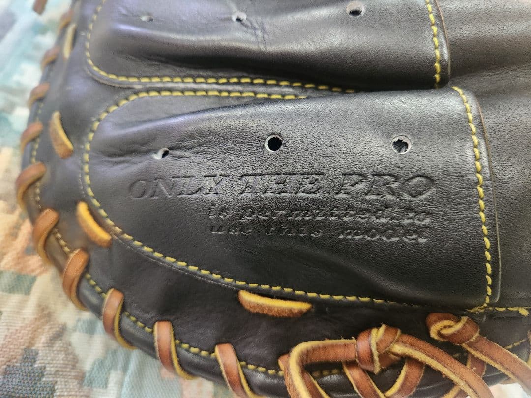 ハタケヤマM9硬式キャッチャーミット