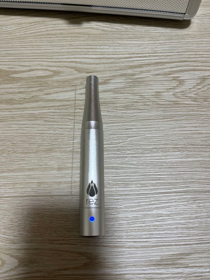 美品 リゼネレート　ダーマペン