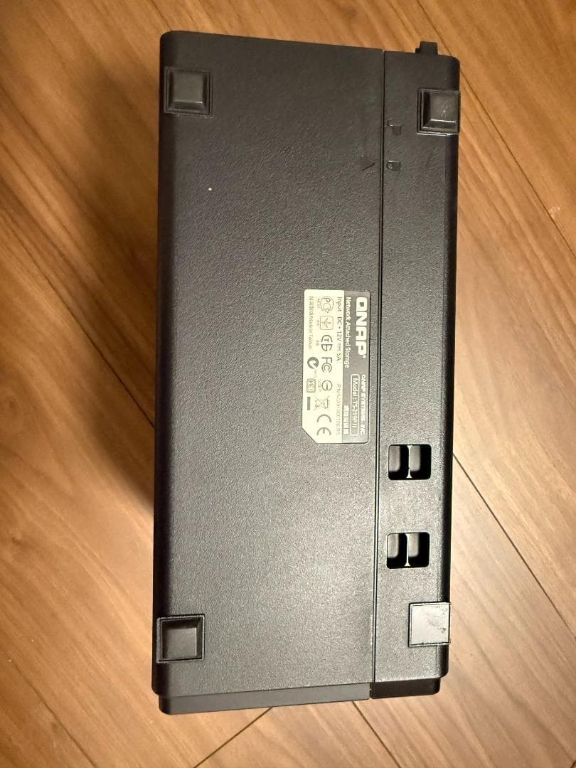 QNAP TS-219P II NAS（ネットワークHDD）01