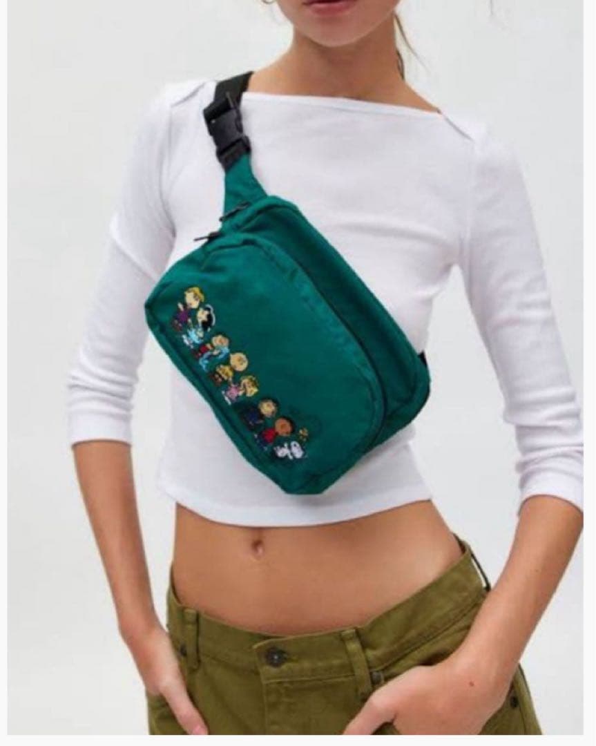 バッグ BAGGU SNOOPY FUNNY PACK