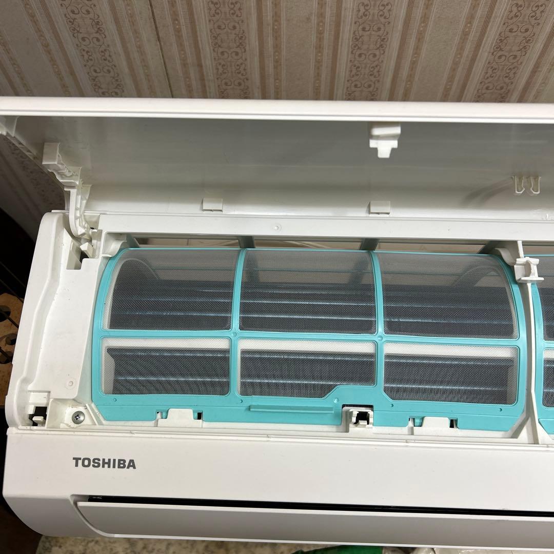 TOSHIBA ルームエアコン　10畳用　RAS-F281M 2019年製