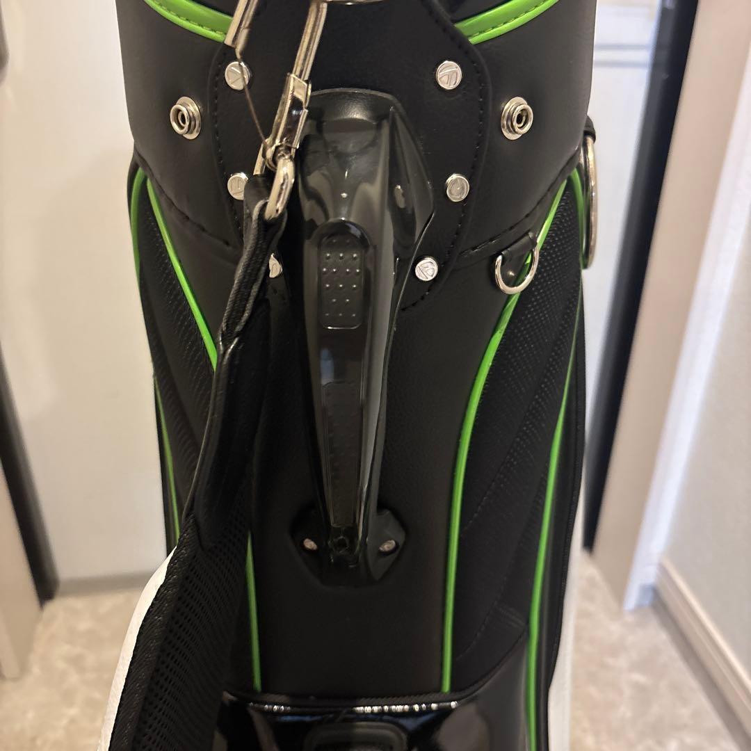 TaylorMade キャディバッグ ブラック/ホワイト/グリーン