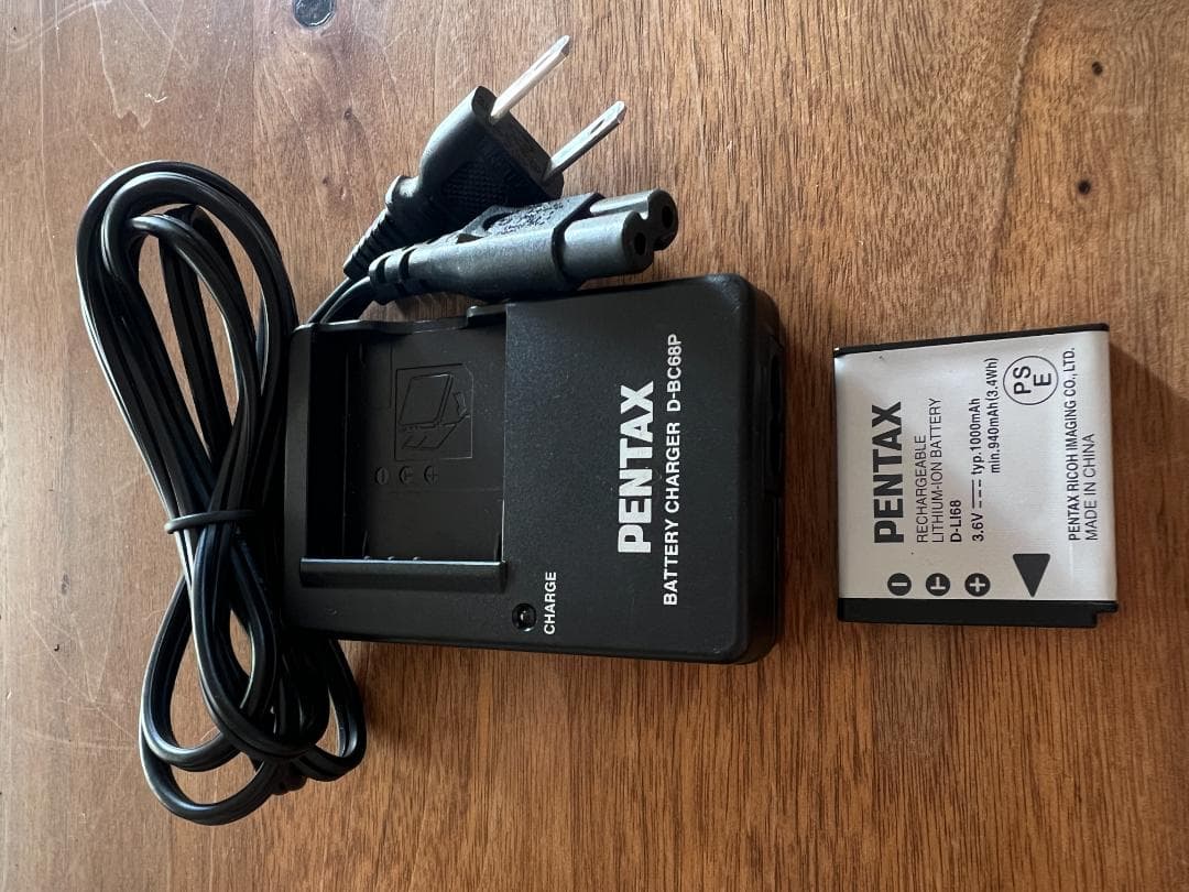 PENTAX ミラーレス一眼 Q7 & レンズマウントアダプタ