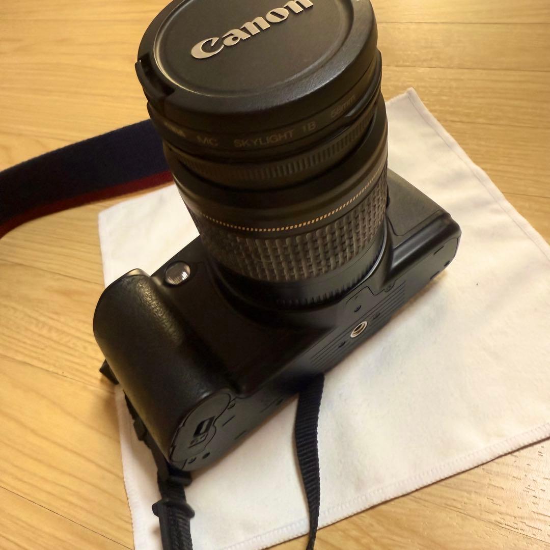 Canon EOS Kiss一眼レフフィルムカメラ とレンズセット