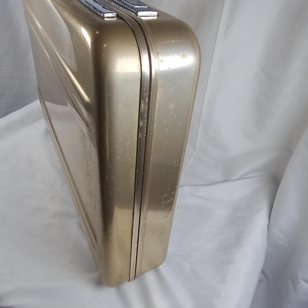 希少 50周年 ゼロハリバートン 3A-PG ゴールド