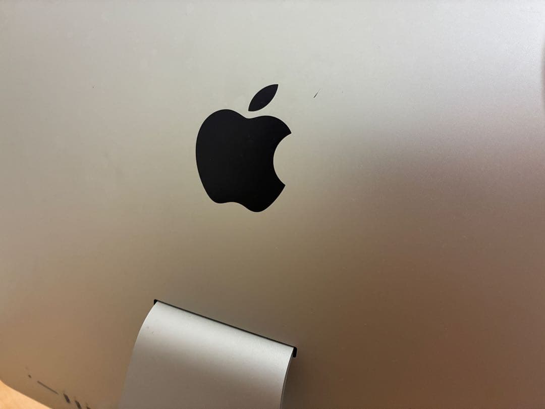 Apple iMac 2013後期モデル　21.5inch