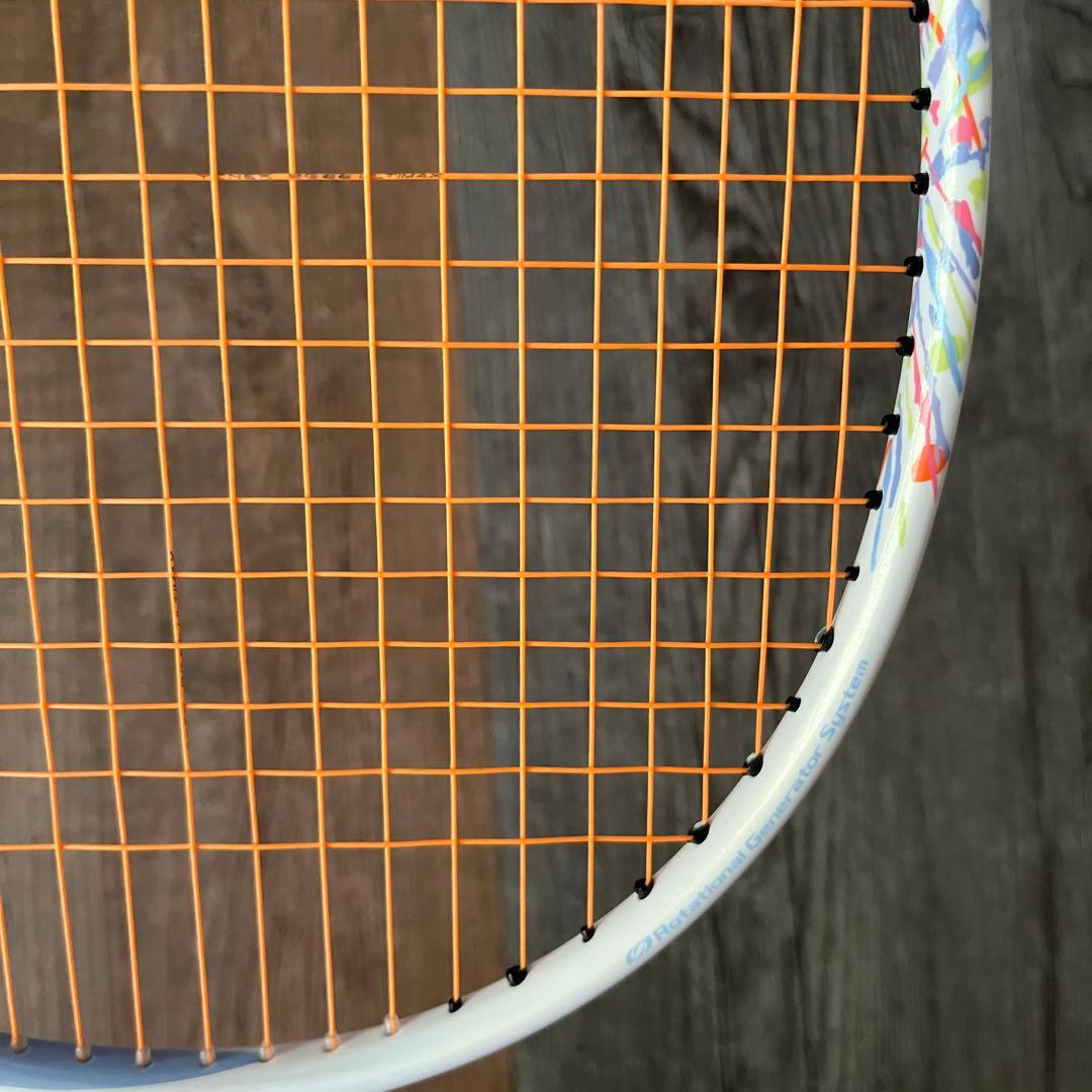 ASTROX70 バドミントンラケット ホワイト/ブルー