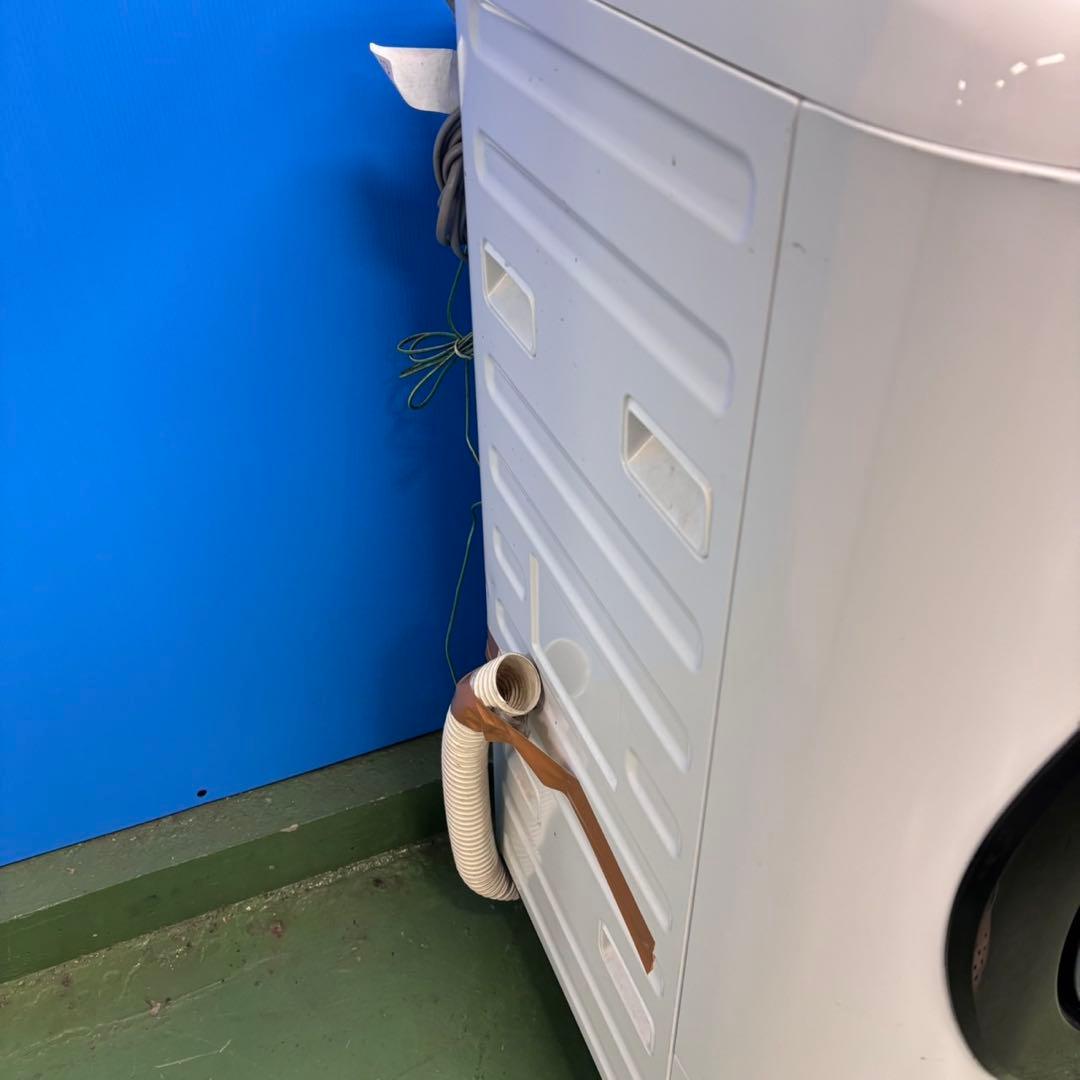 591 ファミリー向け　ドラム式洗濯機　容量11kg 乾燥6kg 右開き　極美品